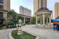 Very beautiful Xi'an Apartment