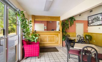 Americas Best Value Inn Darien