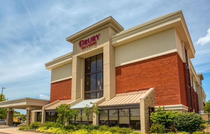 Drury Inn & Suites St. Louis Fairview Heights