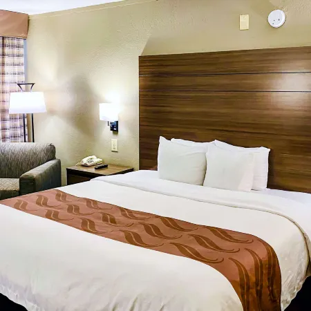 Quality Inn & Suites Airport