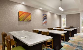 Home2 Suites by Hilton Shenandoah The Woodlands