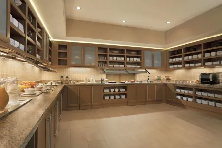 Hyatt Place Salt Lake City/Cottonwood Отели в г. Холладей