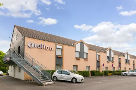 Sure Hotel by Best Western Caen Memorial