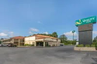 Quality Inn Hotel di Manchester