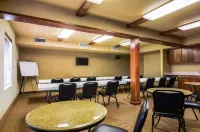 Quality Inn & Suites Hotel di Winfield