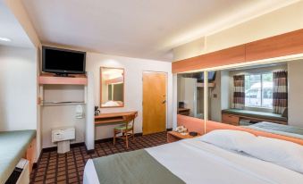 Microtel Inn & Suites by Wyndham Uncasville Casino Area