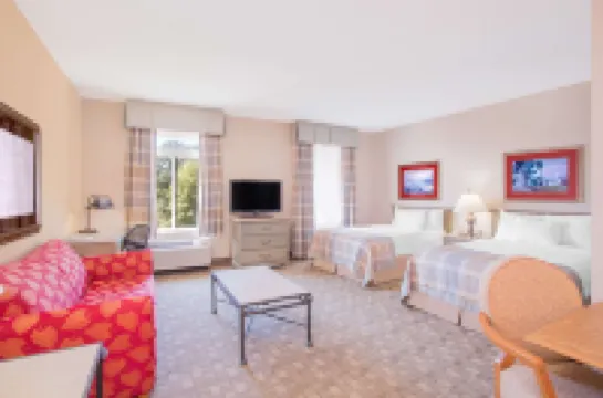 Hawthorn Extended Stay by Wyndham Conyers