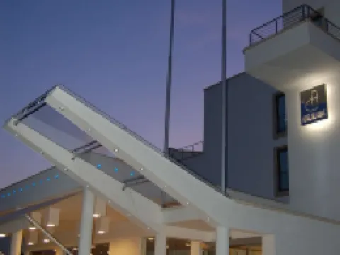 德爾肯堤酒店 豐迪酒店