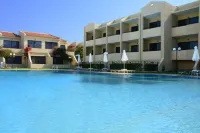 Summerland Hotel & Bungalows