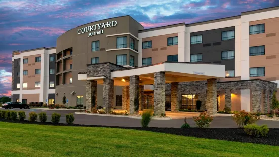 Courtyard Cleveland Elyria