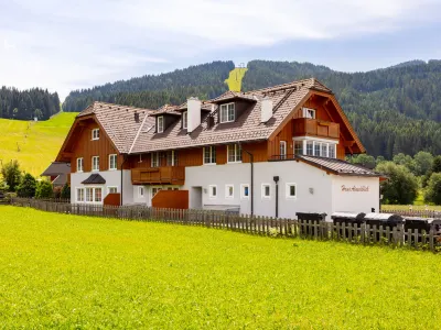 Top 6 Hotels in 