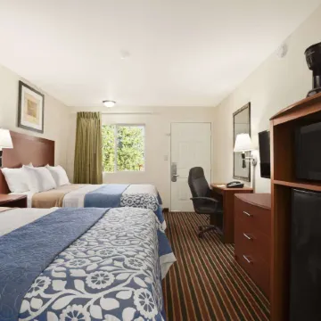 Days Inn by Wyndham Champaign/Urbana Отели в г. Шампейн