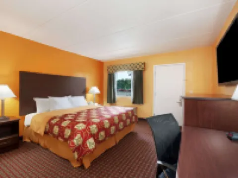 Days Inn by Wyndham Queensbury/Lake George Hotels in Queensbury