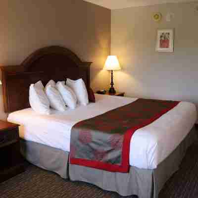 Ramada Plaza by Wyndham Hagerstown Rooms
