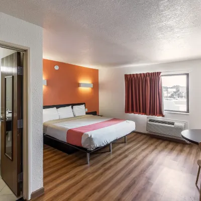 Motel 6 Dallas, TX - South Hotels near Boulder Park Trail