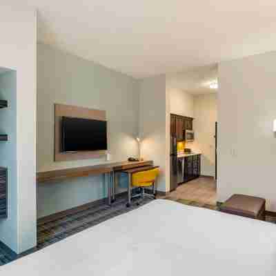 MainStay Suites Spokane Airport Rooms