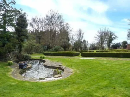 Standard Hill Cottage Отели в г. Магам Даун