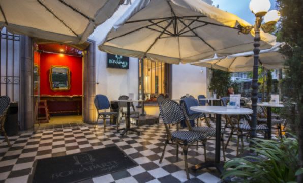 Park Plaza Bonaparte Boutique