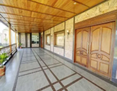 Hotel Kailash International
