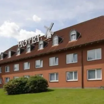 Hotel Zur Windmühle - Parkplatz Und Frühstück Inklusive -