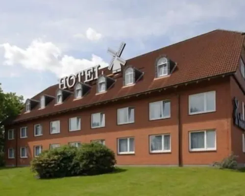 Hotel Zur Windmühle - Parkplatz Inklusive Hoteles en Distrito de Stormarn