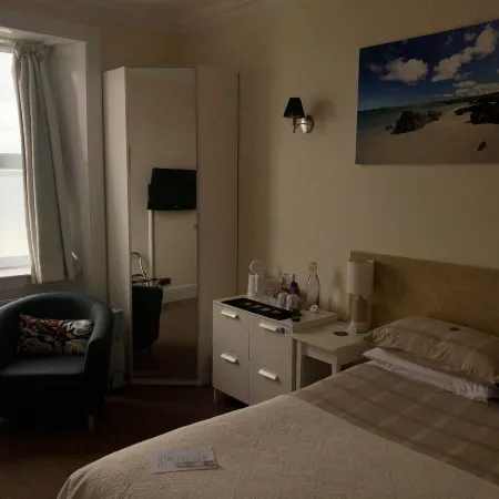 The Bowmore House Bed and Breakfast