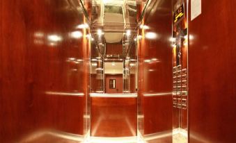 Monte Carlo Palace Suites