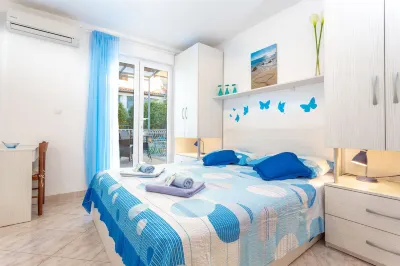 Apartments Nona 1 Hotels in 