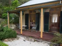 Tizzana Winery Bed and Breakfast Hotels in Ebenezer