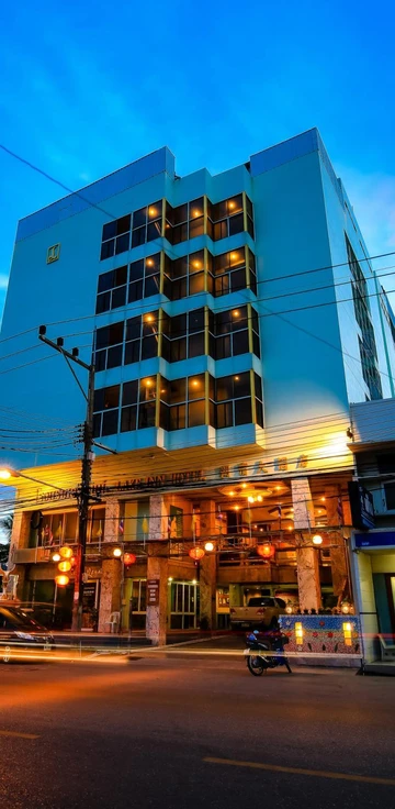 รูปภาพของโรงแรมเลคอินน์