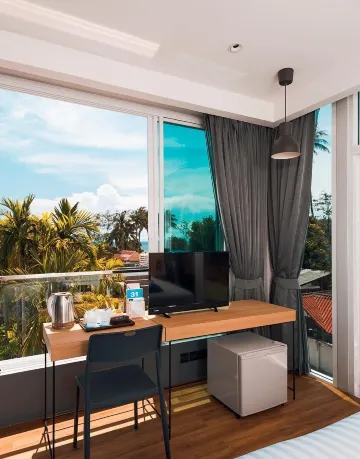 ห้องดีลักซ์เตียงคิงไซส์พร้อมวิวทะเล