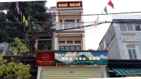 Nha nghi Nha Cua Lam - Lam's House Motel Hoteles cerca de Thuyền Du lịch Giang Thơ