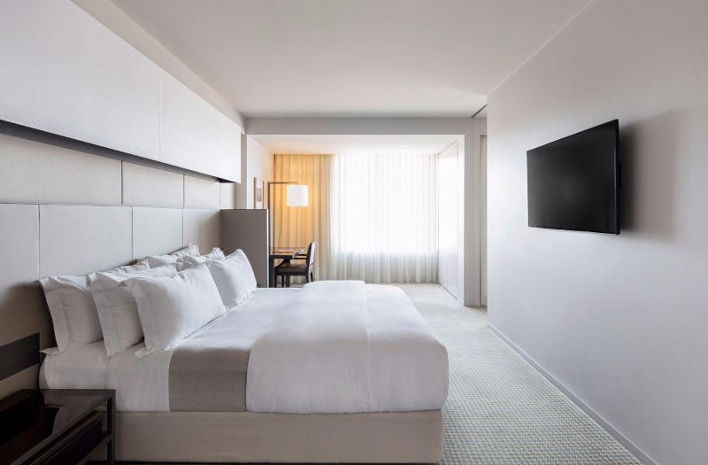 Hotel Realm