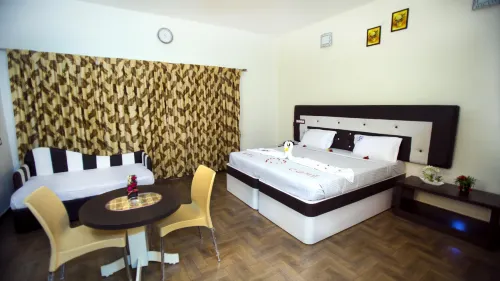 Happy Nest Yercaud Hotels in Yercaud