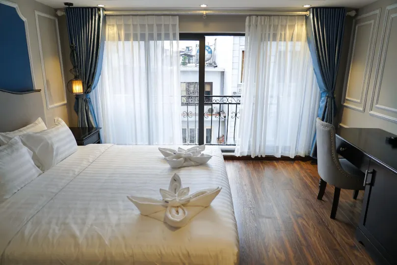 Khách sạn Hanoi La Castela