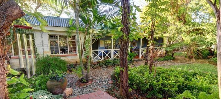 Blue Cottages Hotels in Mopani
