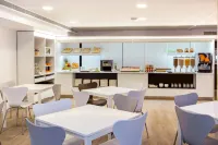 B&B HOTEL Cartagena Cartagonova Hotels in Cartagena