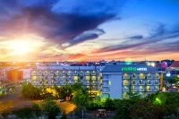 Harris Hotel Kuta Galleria - Bali Hotels near Warung Bucun Rurung