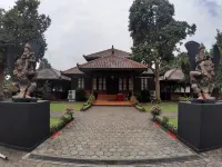Hotel Owabong Purbalingga Hotels in Bojongsari