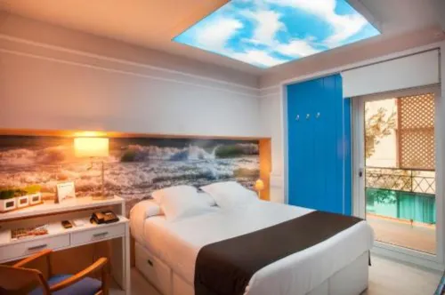 Hotel Ribes Roges Hotel a Vilanova i la Geltrú