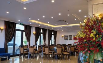 Vinh Khang HA Long Hotel