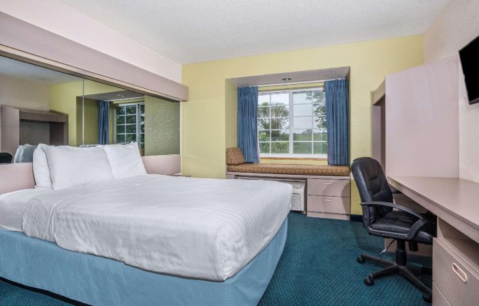 Microtel Inn & Suites by Wyndham Tomah