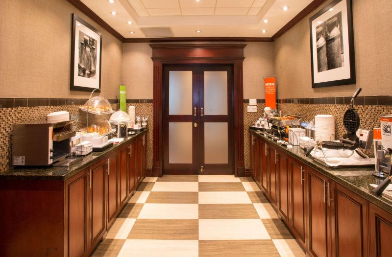 Hampton Inn by Hilton Toronto-Mississauga West photo 4