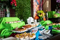 Radisson Colon 2000 Hotel Casino Hotels in Баррио Норте