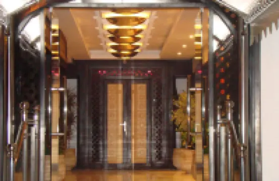 New Farah Hotel