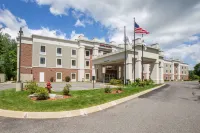 Hampton Inn & Suites Berkshires-Lenox Hotels in Pittsfield