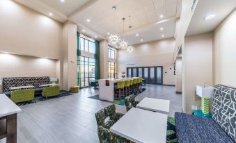 Hampton Inn and Suites Pryor