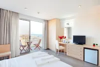 Blue Lagoon Kosher Hotel (by Capital Coast Resort & Spa) Hotels in Pafos