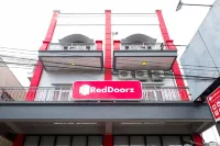 RedDoorz Near Alun Alun Magelang 2 Hotels in Magelang Regency