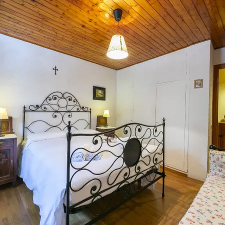 La Tana Dello Scoiattolo Skiing Nearby - Happy Rentals